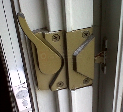 A customer submitted image of a window lock.