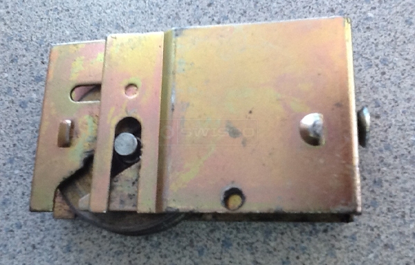User submitted a photo of a sliding door roller.