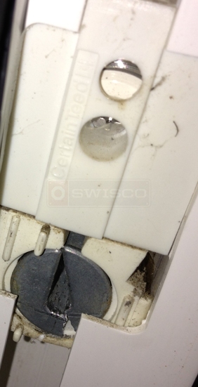 User submitted a photo of a pivot shoe.