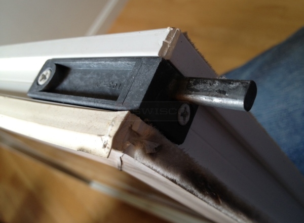 User submitted a photo of a pivot bar.