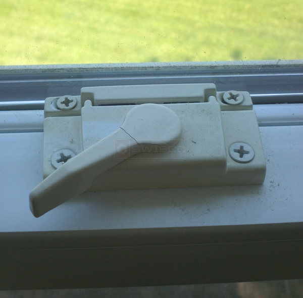 User submitted a photo of a window lock.