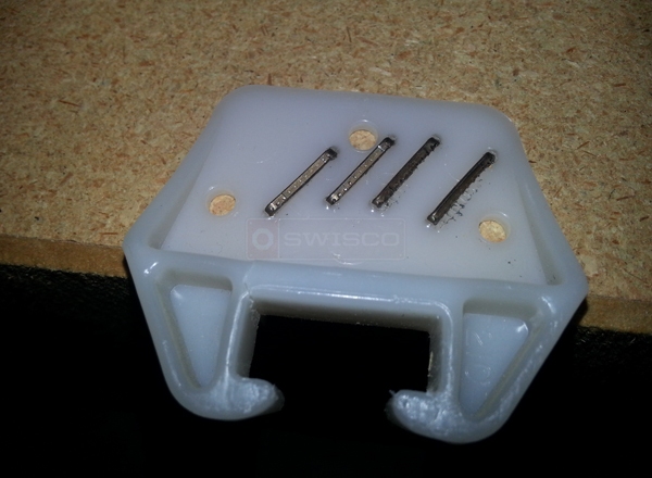 User submitted a photo of a drawer guide.