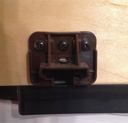 A customer submitted image of their drawer socket.