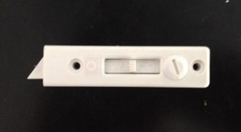User submitted a photo of a tilt latch.