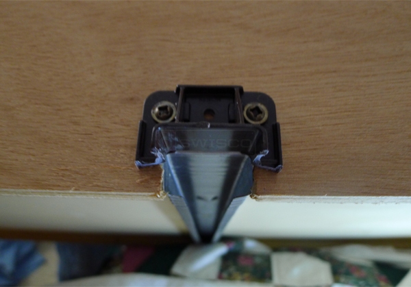 User submitted a photo of a kenlin drawer guide.