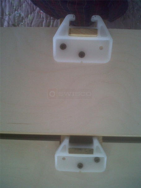 User submitted a photo of drawer guides.