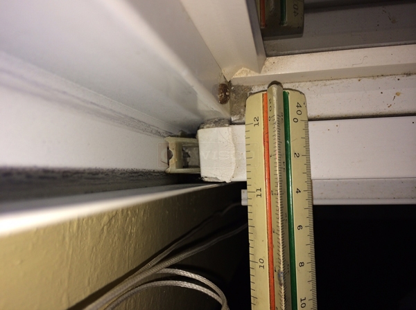 User submitted a photo of window hardware.