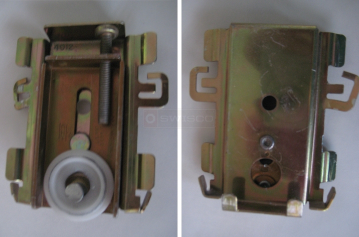 User submitted photos of a mirror door roller.