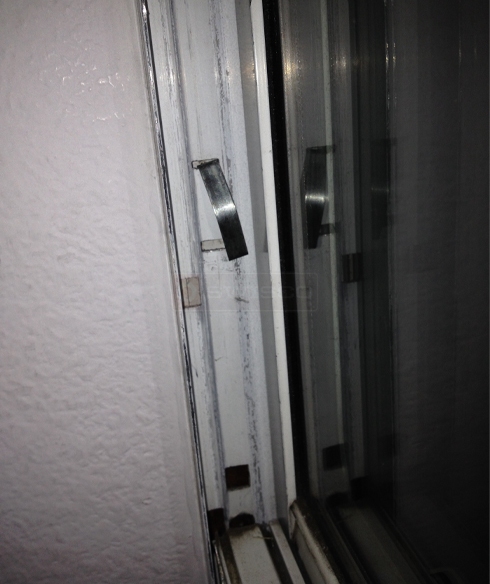 User submitted a photo of a window clip.