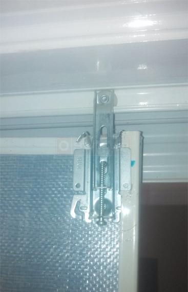 User submitted a photo of closet door hardware.