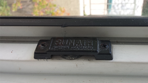 User submitted a photo of a window lock.