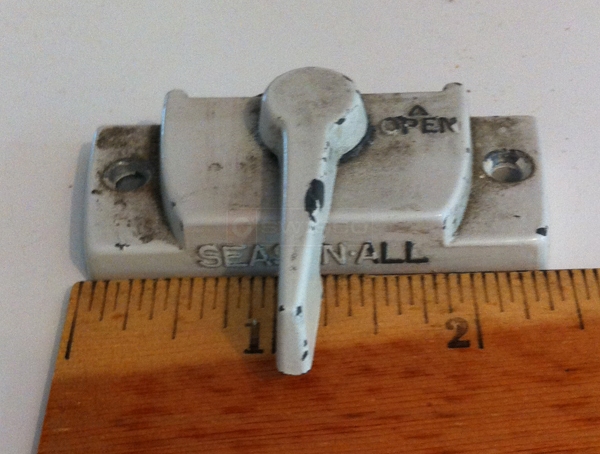 User submitted a photo of a window lock.