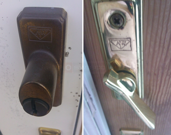 User submitted a photo of an Andersen door lock.