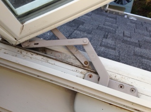 User submitted a photo of a casement window operator.