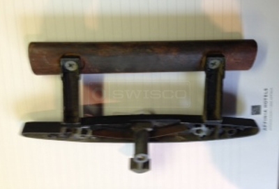 User submitted a photo of a patio door handle.