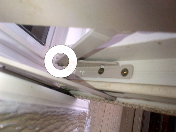 User submitted a photo of a window operator.
