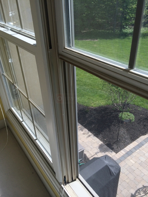 User submitted a photo of window hardware.