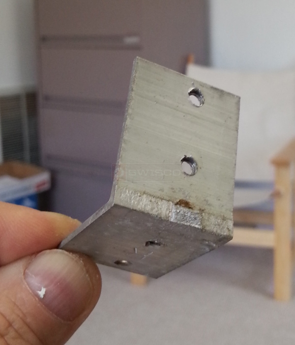 User submitted a photo of a window bracket.