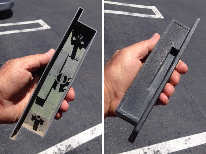 User submitte photos of patio door handles.