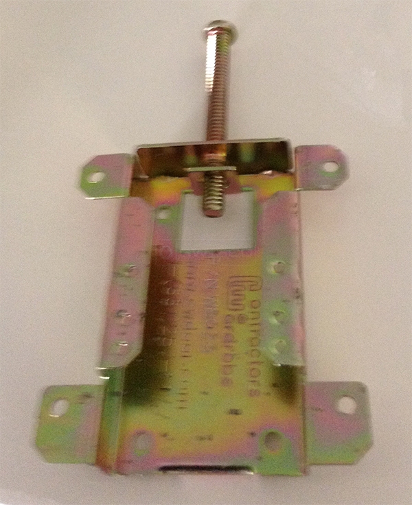 User submitted a photo of closet door hardware.