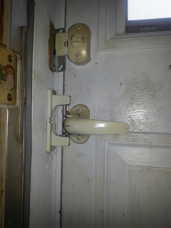 User submitted a photo of storm door hardware.