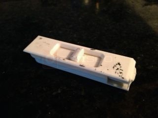 User submitted a photo of a tilt latch.