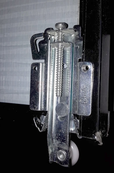 User submitted a photo of a closet door roller.