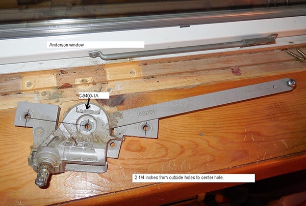 User submitted a photo of a window operator.