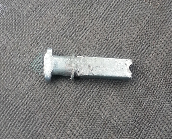 User submitted a photo of a pivot bar.