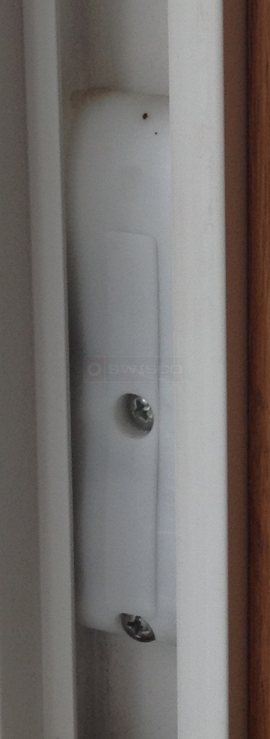 User submitted a photo of window hardware.