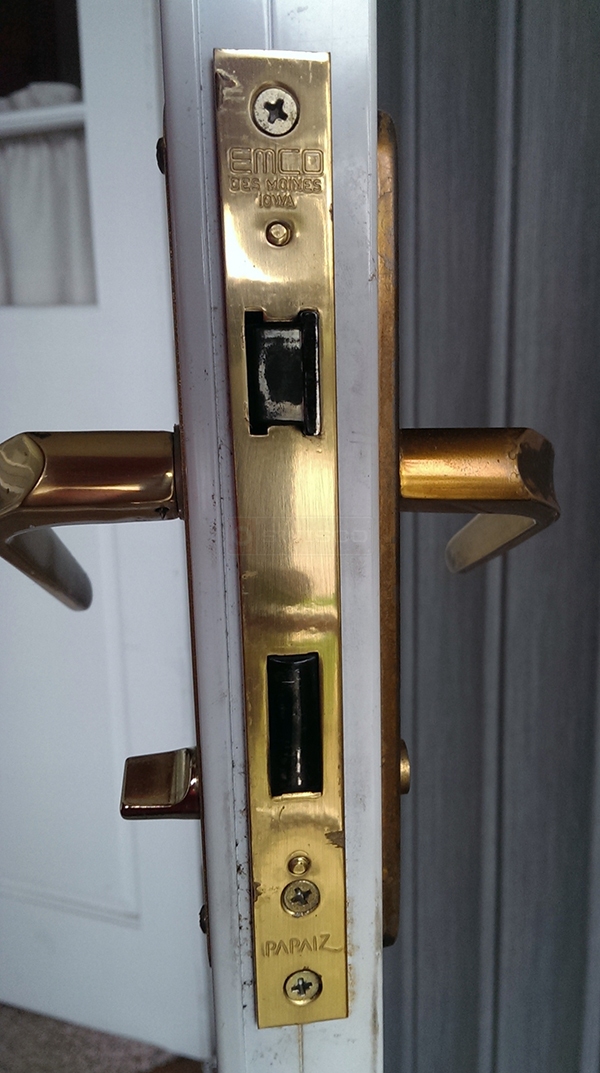 User submitted a photo of a door handle set.