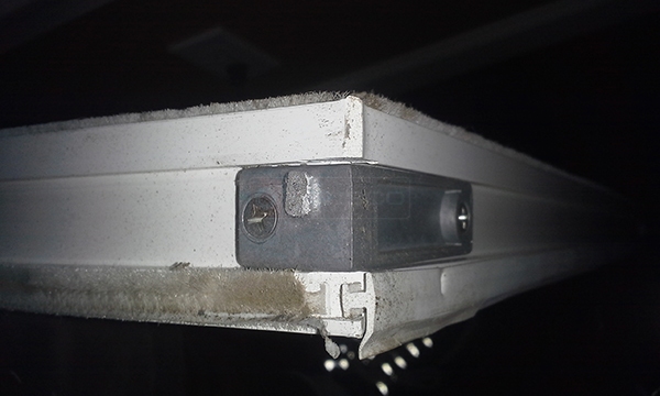 User submitted a photo of window hardware.