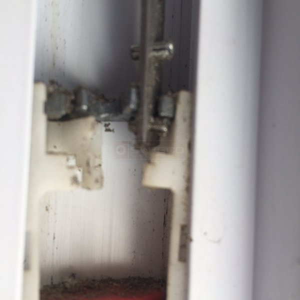 User submitted a photo of a pivot shoe.
