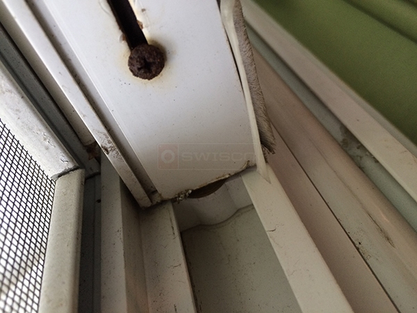 User submitted a photo of window hardware.