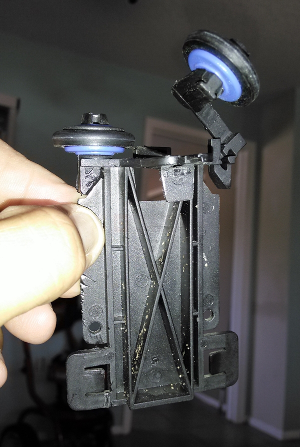 User submitted a photo of closet door hardware.