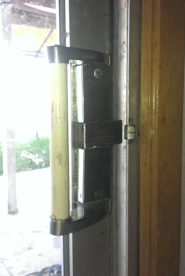 User submitted a photo of a patio door handle.