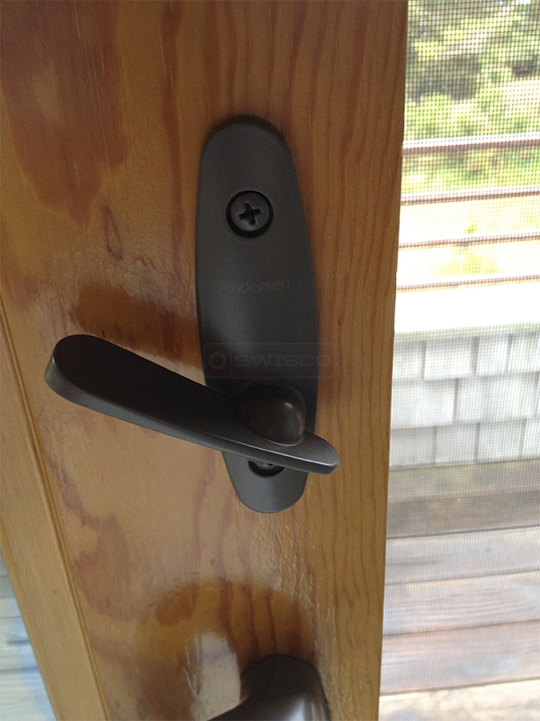 User submitted a photo of a patio door thumb latch.