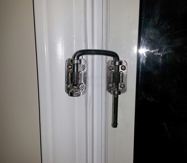 User submitted a photo of a lock.
