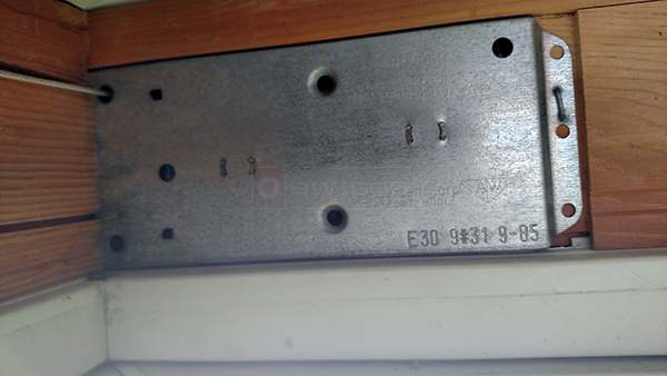 User submitted photos of a window balance.