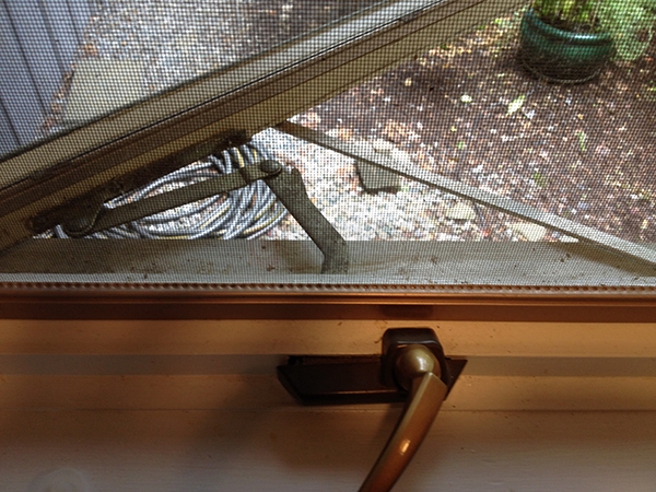 User submitted a photo of a window operator.