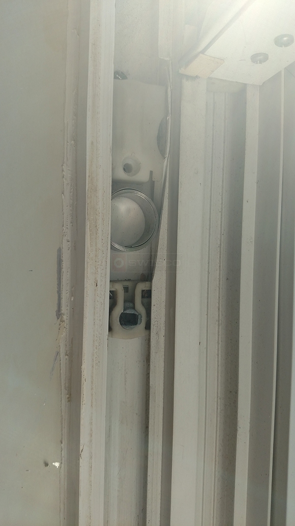 User submitted a photo of a window balance.