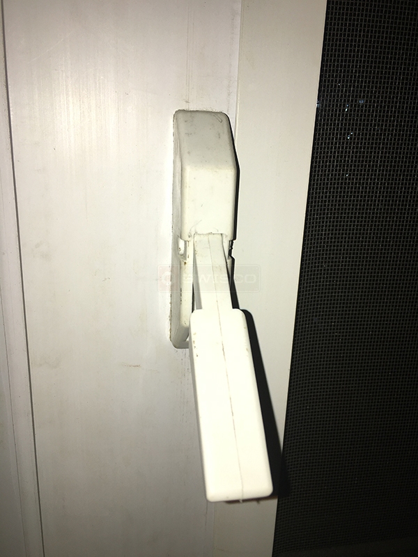 User submitted a photo of window hardware.