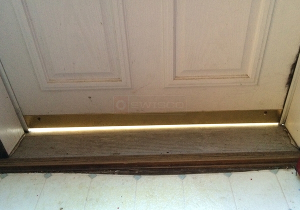 User submitted photos of a door sweep.