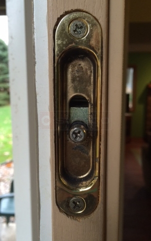 User submitted photo of their window hardware.