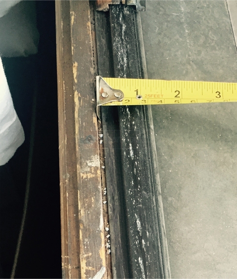 User submitted photo of their window hardware.
