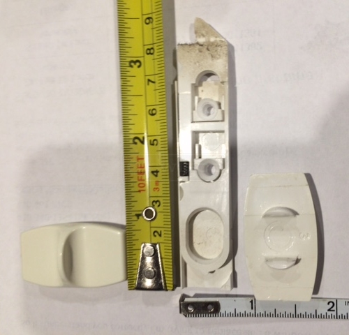 User submitted a photo of a tilt latch.