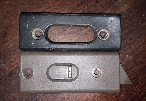 User submitted a photo of a tilt latch.