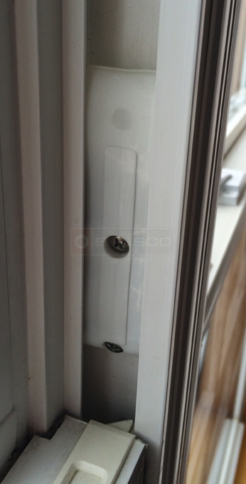 User submitted photo of their window hardware.