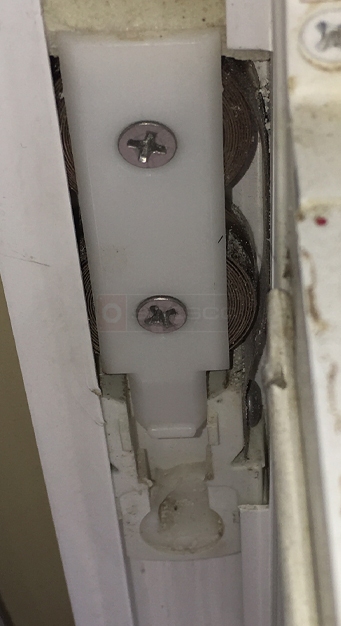 User submitted photo of their window hardware.