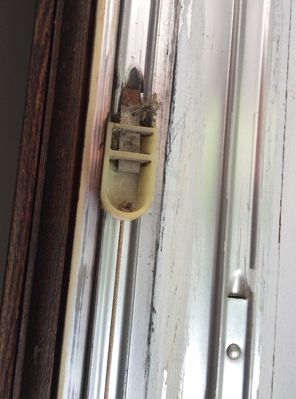 User submitted a photo of window hardware.